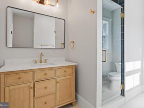 2541 23rd Road N, Arlington VA 22207