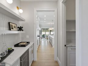 2541 23rd Road N, Arlington VA 22207