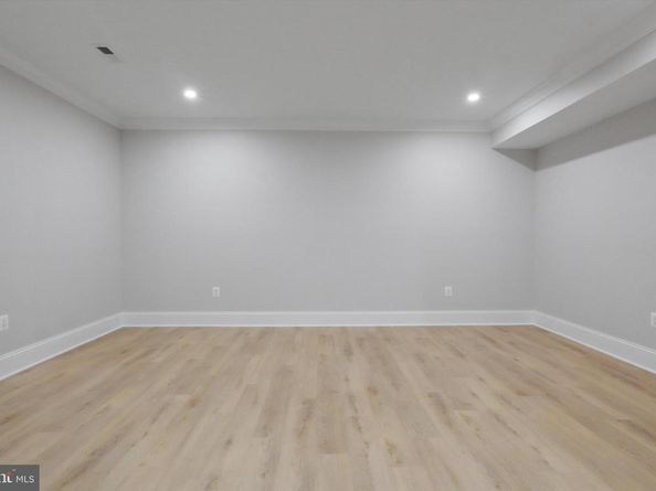 2541 23rd Road N, Arlington VA 22207