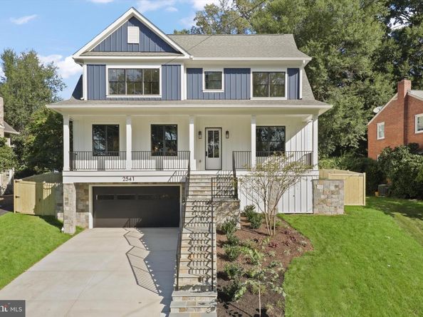 2541 23rd Road N, Arlington VA 22207