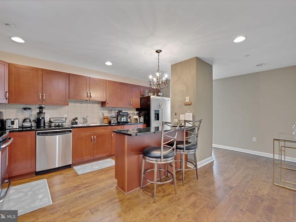 901 N Penn Street P701, Philadelphia PA 19123