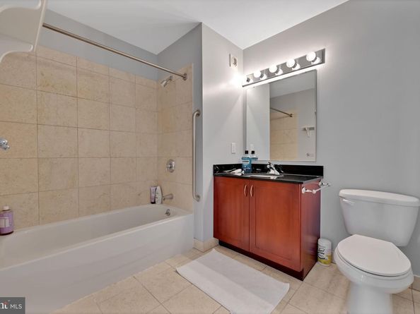 901 N Penn Street P701, Philadelphia PA 19123
