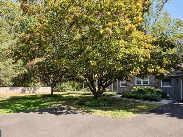 6238 Mechanicsville Road, Carversville PA 18913