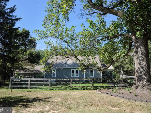 6238 Mechanicsville Road, Carversville PA 18913