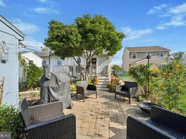 339 Sutton Avenue, Folsom PA 19033