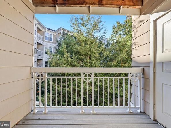 12913 Alton Square 210, Herndon VA 20170