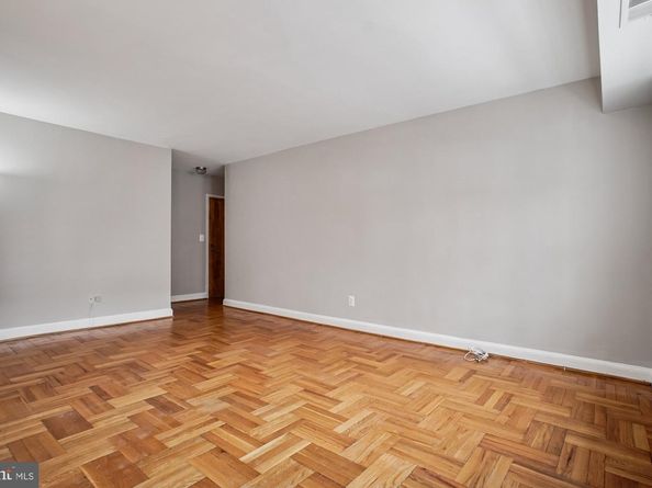 1315 N Ode Street 704, Arlington VA 22209