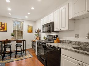 1913 N Rhodes Street N 15, Arlington VA 22201
