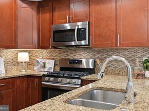 1512 F Street NE 2, Washington DC 20002