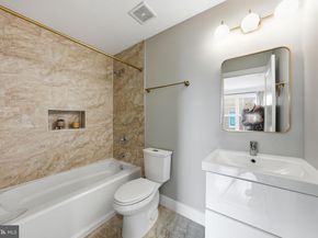 1512 F Street NE 2, Washington DC 20002