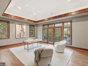 904 Mackall Avenue, Mclean VA 22101