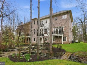 904 Mackall Avenue, Mclean VA 22101