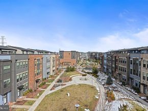 13007 Hattontown Square, Herndon VA 20171