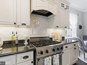 216 N Pitt Street, Alexandria VA 22314