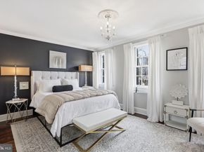 216 N Pitt Street, Alexandria VA 22314