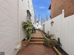 216 N Pitt Street, Alexandria VA 22314