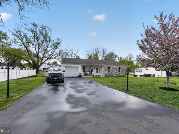 576 Churchville Lane, Southampton PA 18966