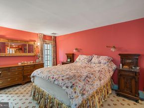 1017 Clinton Street, Philadelphia PA 19107