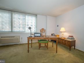 1901 John F Kennedy Boulevard 718, Philadelphia PA 19103