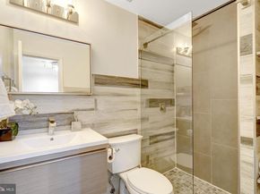 2240 S Randolph Street 2, Arlington VA 22204