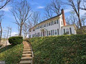 1805 Army Navy Drive, Arlington VA 22202