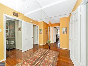 800 25TH Street NW 1003, Washington DC 20037