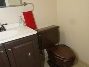 12032 Farwell Road, Philadelphia PA 19154
