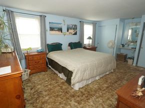 12032 Farwell Road, Philadelphia PA 19154