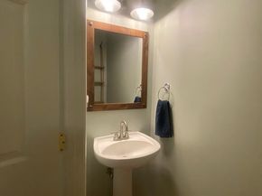 5042 Grimm Drive, Alexandria VA 22304