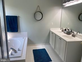 5042 Grimm Drive, Alexandria VA 22304