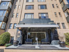 1 Scott Circle NW 106, Washington DC 20036