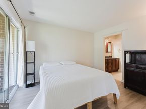 3151 Anchorway Court, Falls Church VA 22042