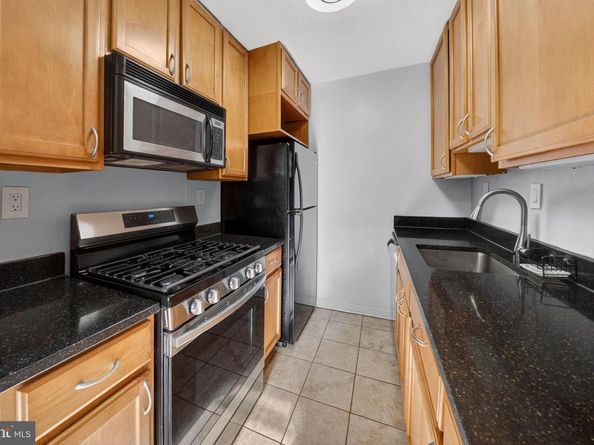 5112 Macarthur Boulevard NW 209, Washington DC 20016