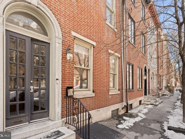 614 S 10TH Street, Philadelphia PA 19147