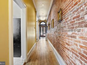 614 S 10TH Street, Philadelphia PA 19147