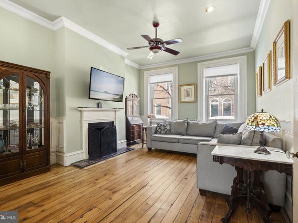 614 S 10TH Street, Philadelphia PA 19147