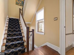 614 S 10TH Street, Philadelphia PA 19147