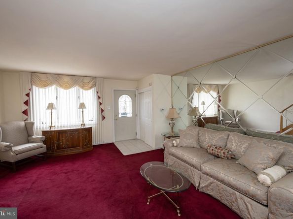 8648 Rugby Street, Philadelphia PA 19150