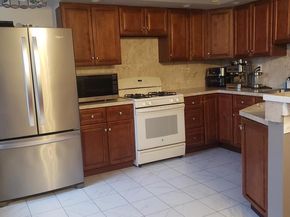 11872 Basile Road, Philadelphia PA 19154