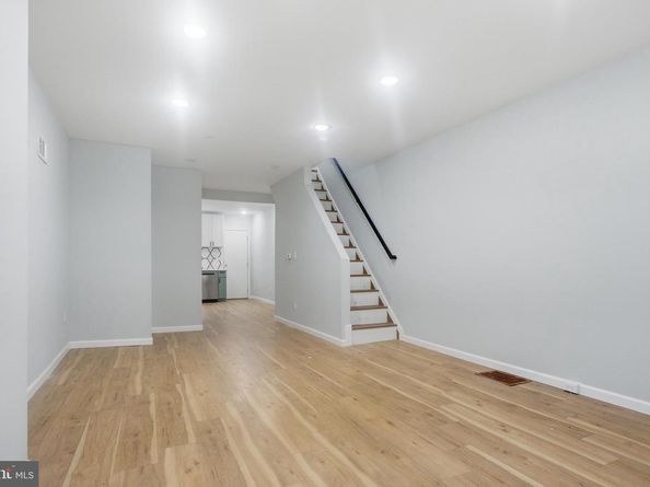 2215 Earp Street, Philadelphia PA 19146