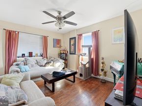 2200 15TH Street NE, Washington DC 20018