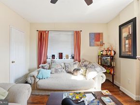 2200 15TH Street NE, Washington DC 20018