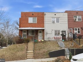 2200 15TH Street NE, Washington DC 20018