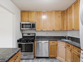 1433 Northgate Square 11B, Reston VA 20190