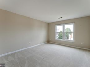 7506 Silver Maple Lane, Falls Church VA 22042