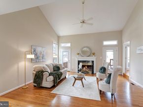 7506 Silver Maple Lane, Falls Church VA 22042