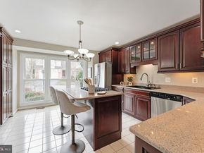 7506 Silver Maple Lane, Falls Church VA 22042