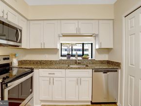 1805 Crystal Drive 1014S, Arlington VA 22202