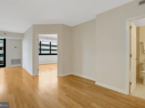 1805 Crystal Drive 1014S, Arlington VA 22202