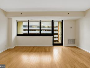 1805 Crystal Drive 1014S, Arlington VA 22202